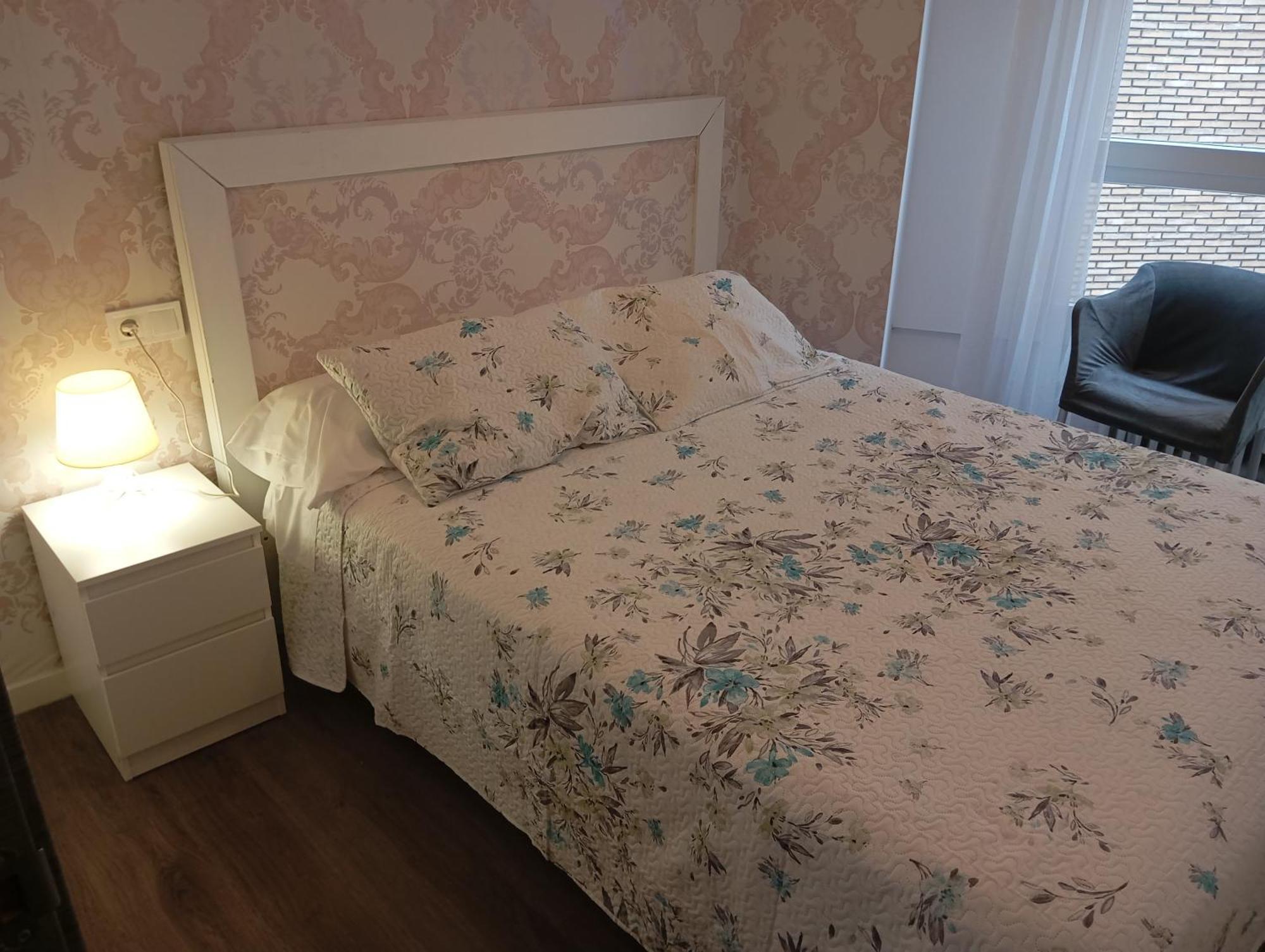 Bnap Gesta Apartment Овиедо Екстериор снимка